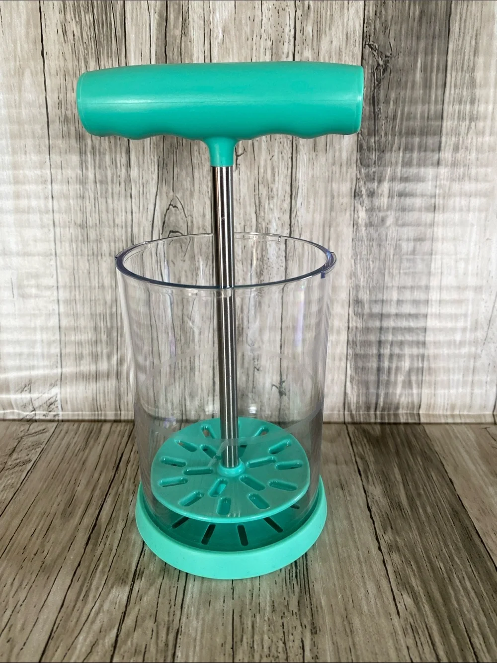 PAMPERED CHEF WHIPPED CREAM MAKER